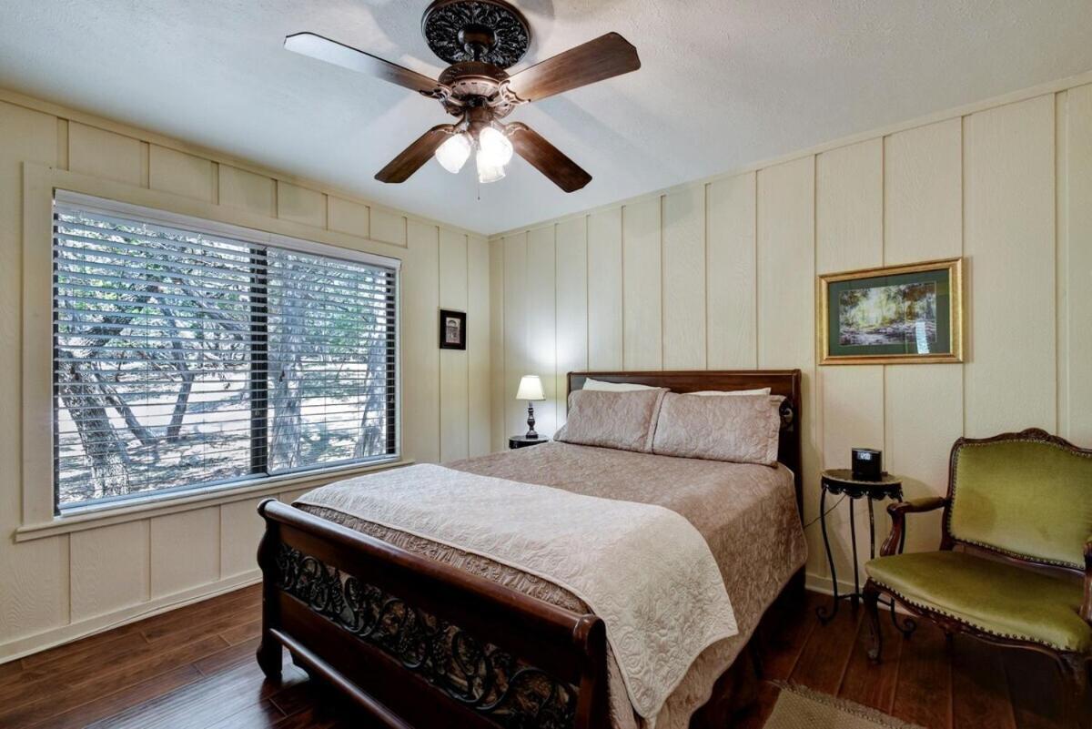 Messina Inn Wimberley Rum bild