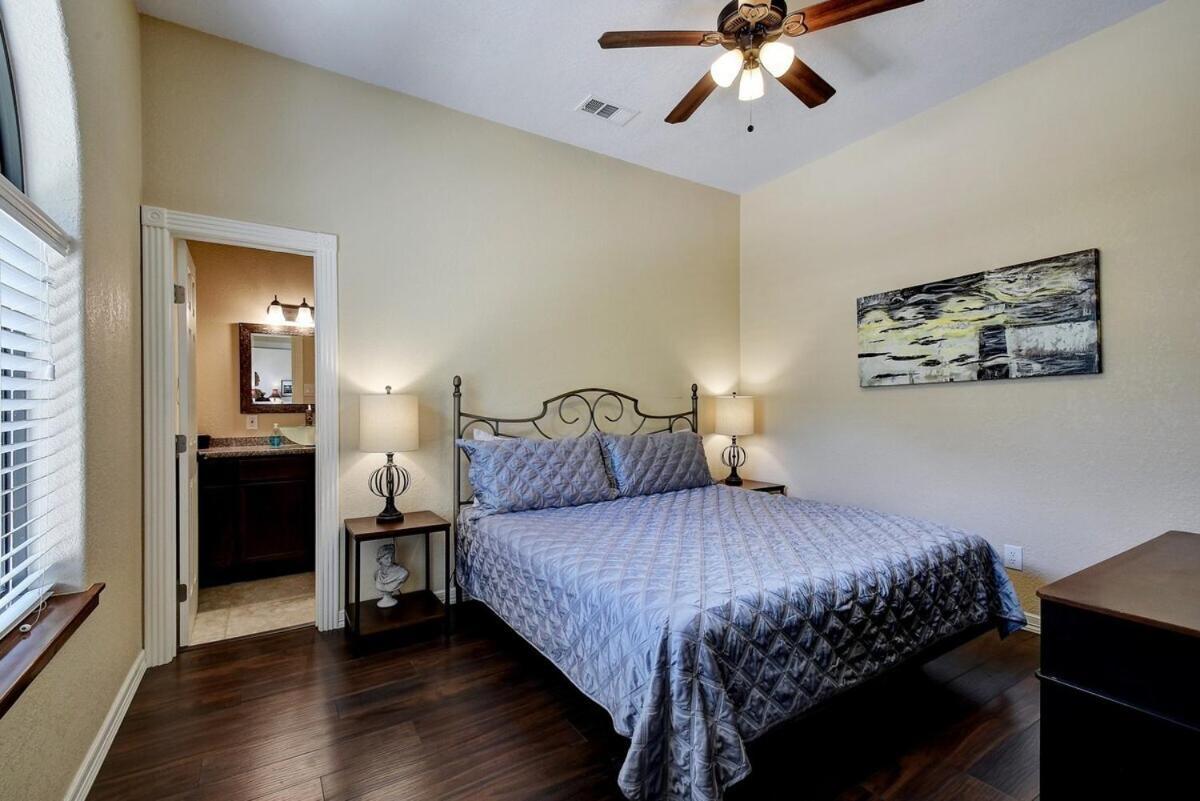 Messina Inn Wimberley Rum bild