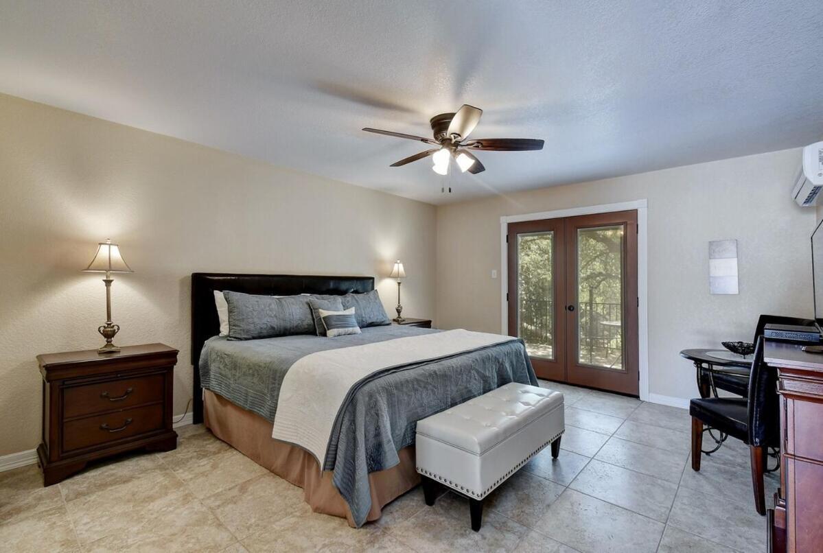 Messina Inn Wimberley Rum bild