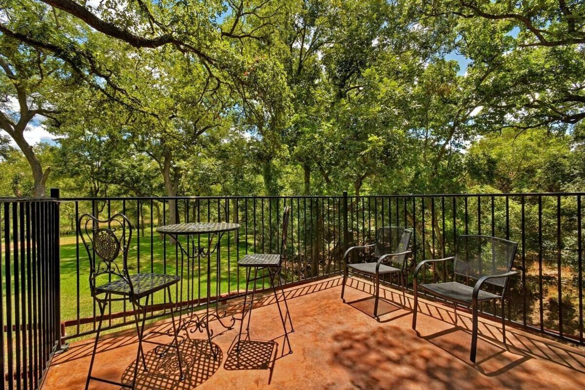 Messina Inn Wimberley Exteriör bild