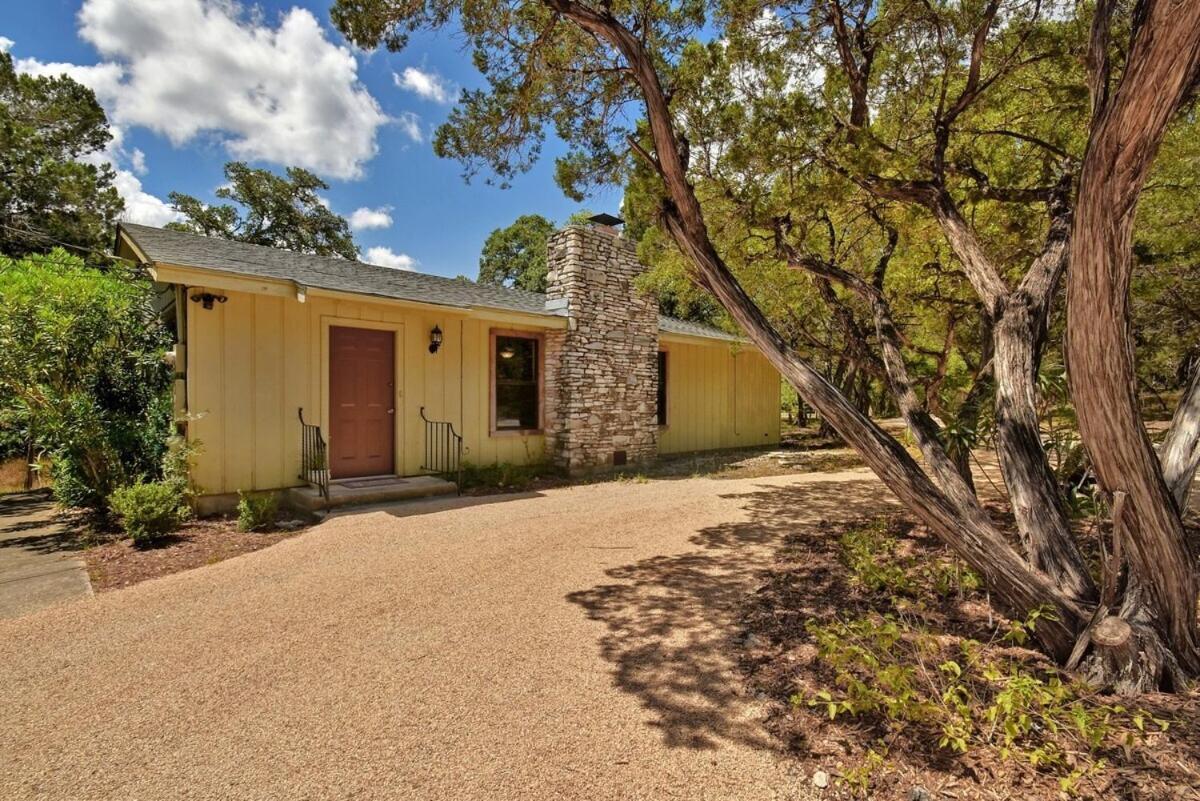 Messina Inn Wimberley Exteriör bild